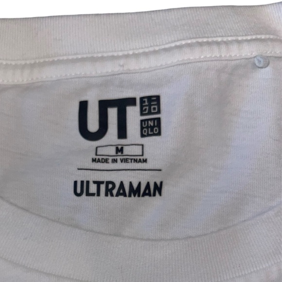Ultraman Rare T-shirt design with little pocket monster anime size medium - Picture 3 of 5